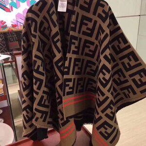 FENDI Roma Fall 2024 Reversible Shawl Brushed Poncho Scarf Wrap